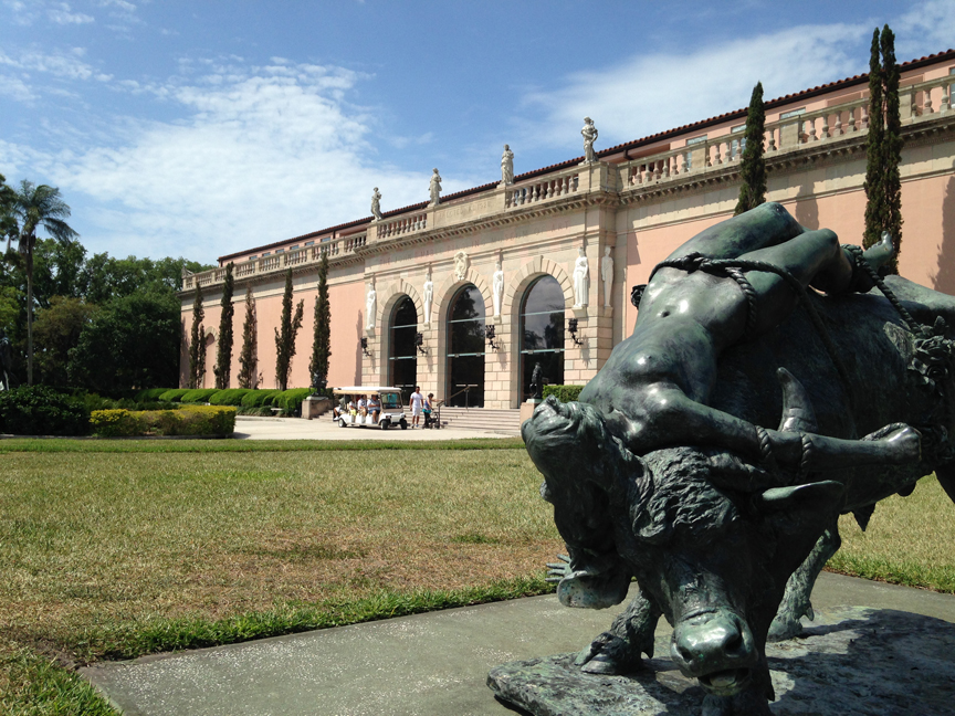 The front entrance of Ringling Museum of Art
