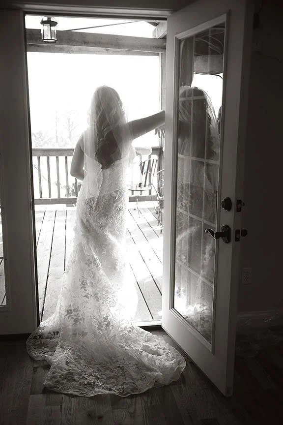 Bluemont Vineyard Bridal portrait