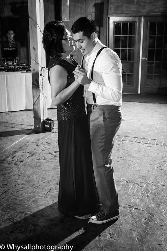 Bluemont Vineyards Wedding