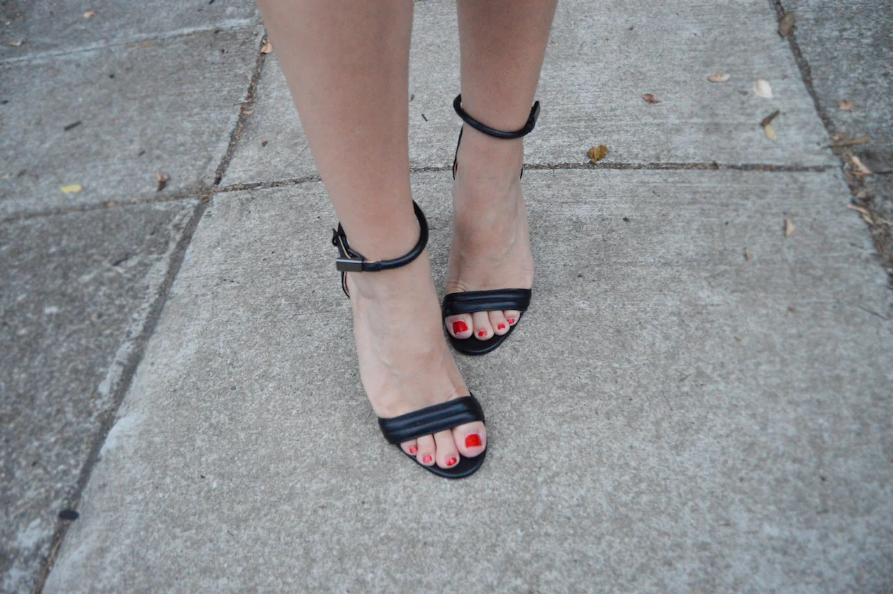 Leather & Floral via. Birdie Shoots