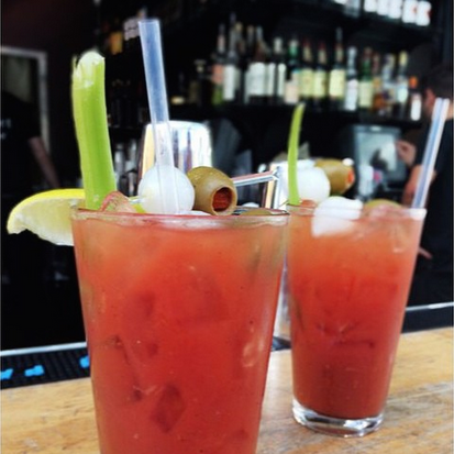 Instagram via. Birdie Shoots