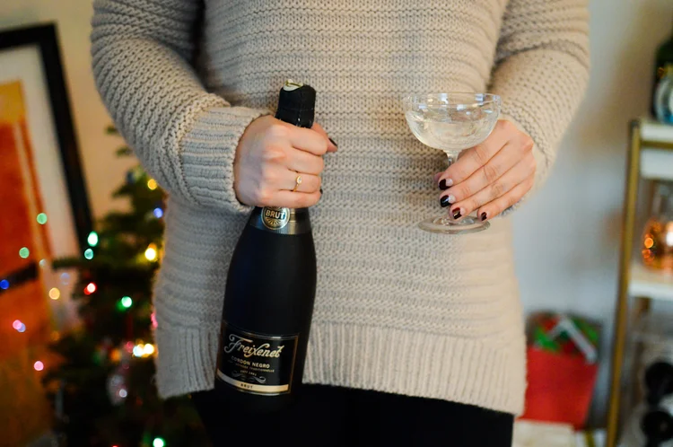 Holiday Cocktail Party in a Flash
