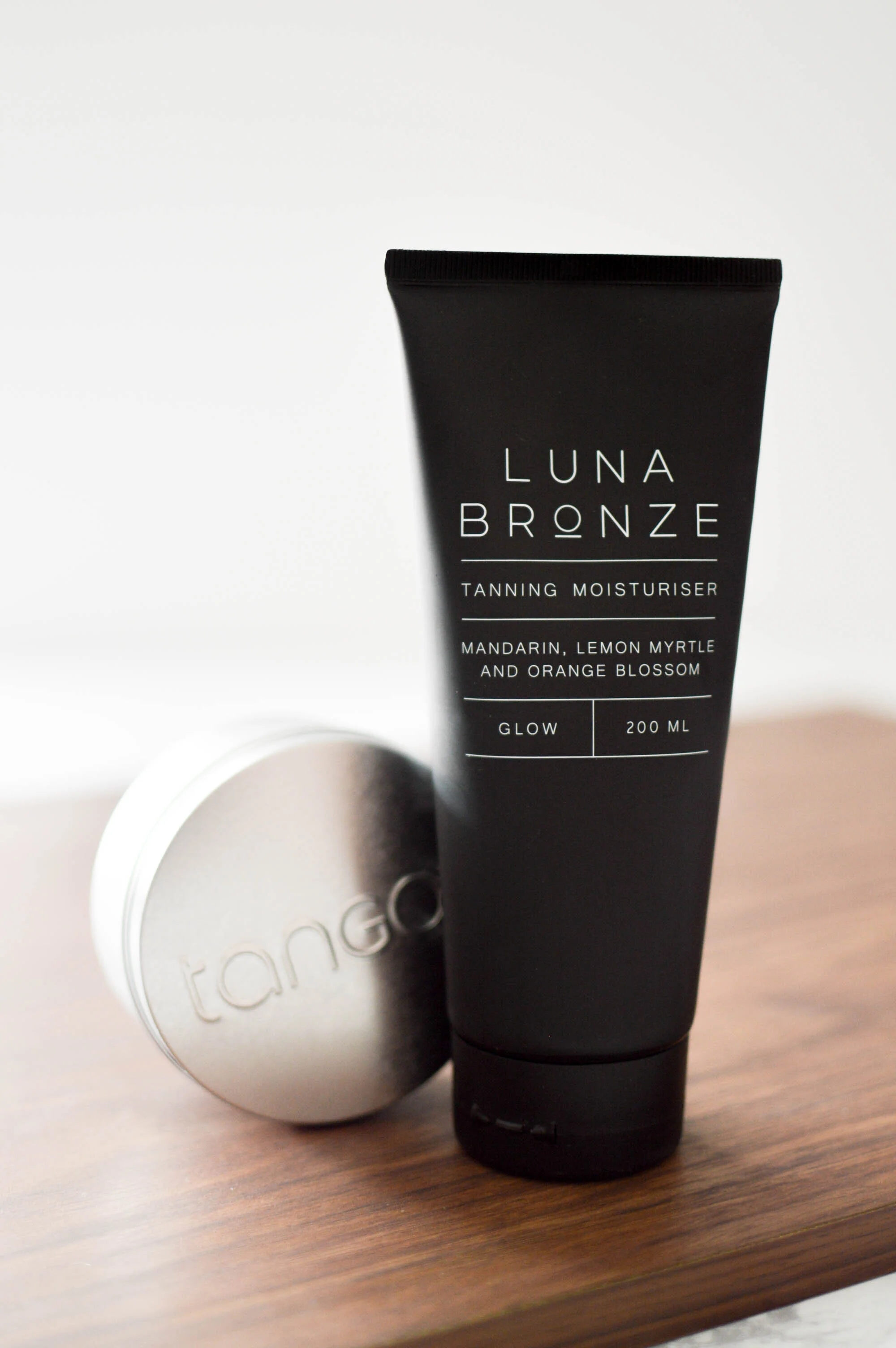 October Beauty Favorites 2016 via. www.birdieshoots.com