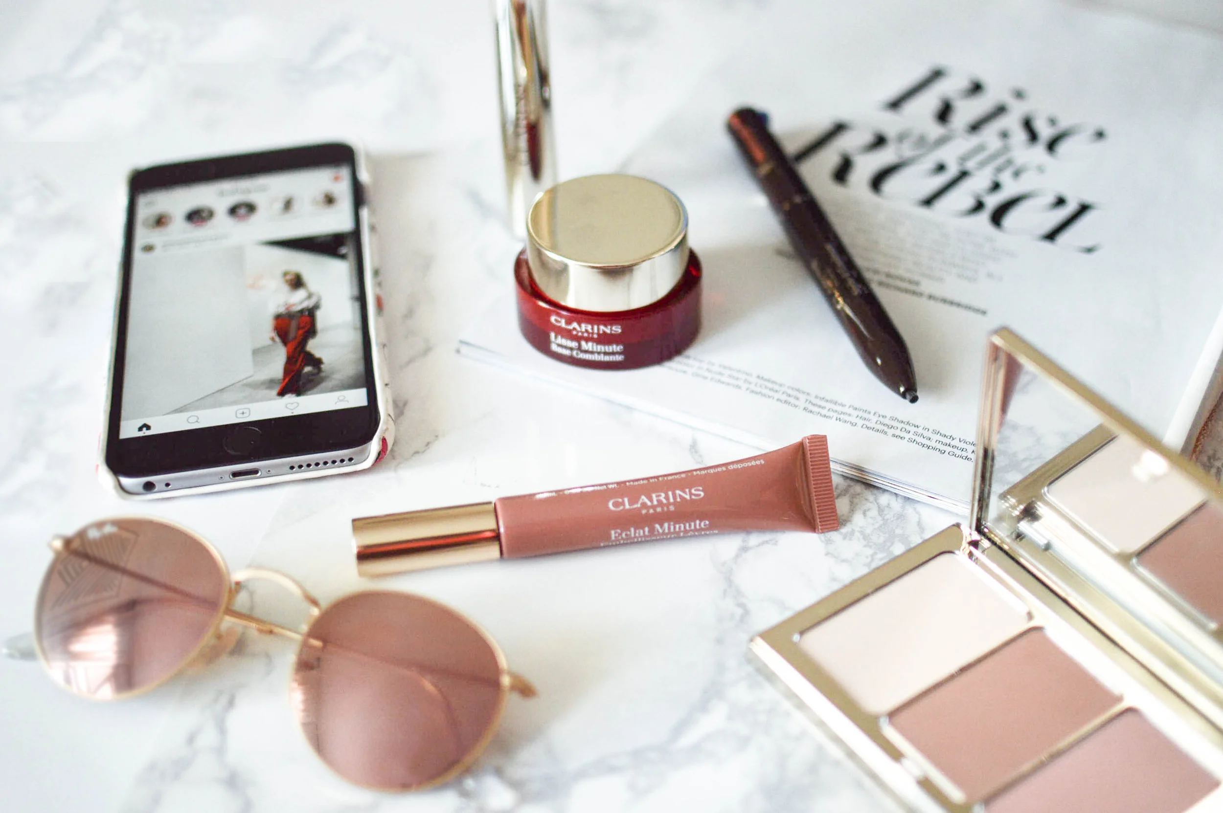 10-Minute Morning Beauty Routine with Clarins via. www.birdieshoots.com