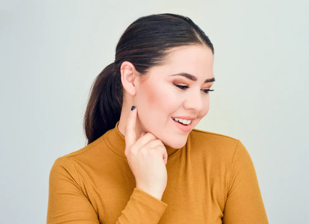 Get Glowing, Your Guide to Holiday Beauty