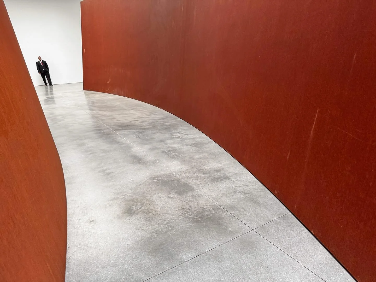 Happy place. #richardserra show at @gagosian gallery in Chelsea. #runningarcs #johncage #serra #gagosian