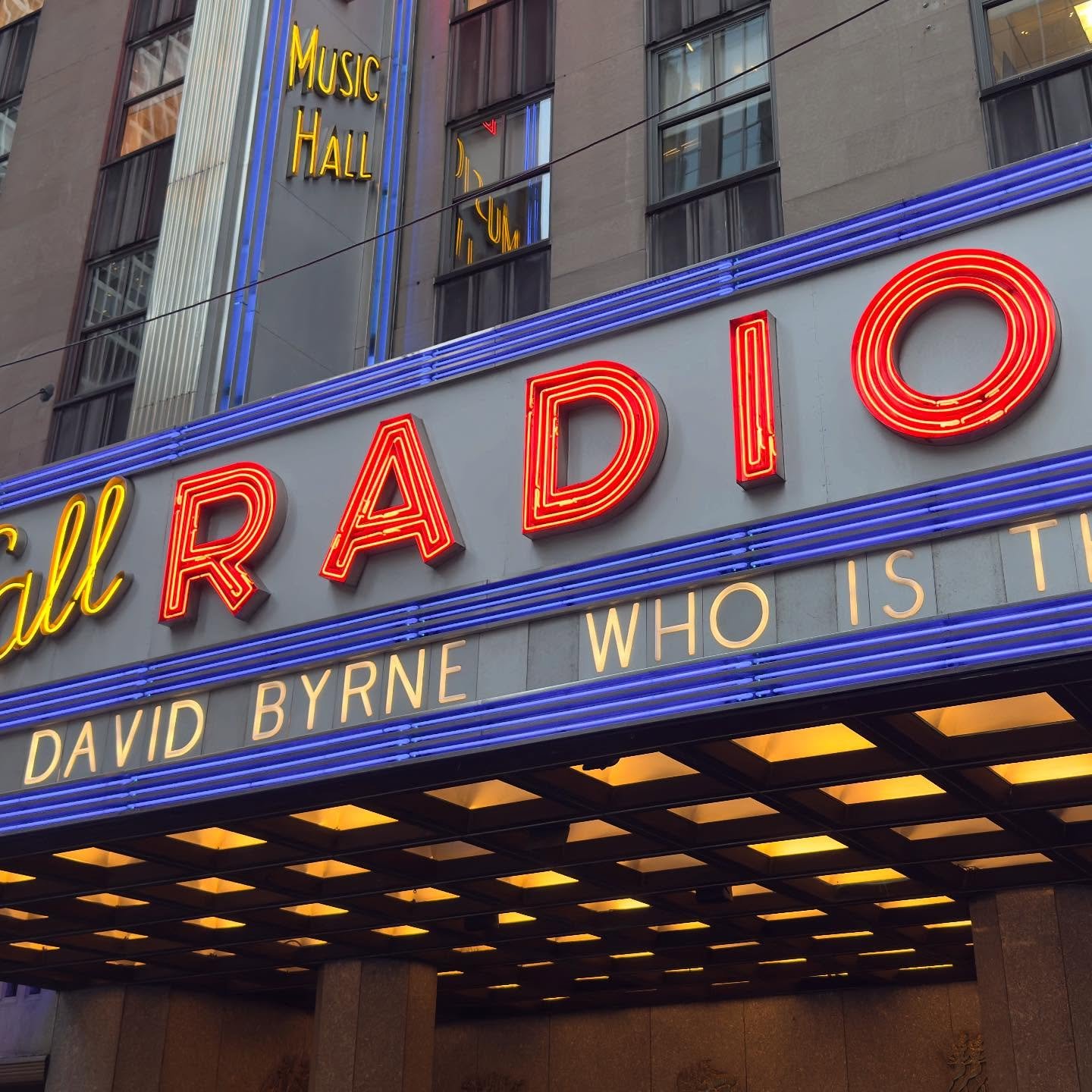 Here we go! #davidbyrne #whoisthesky