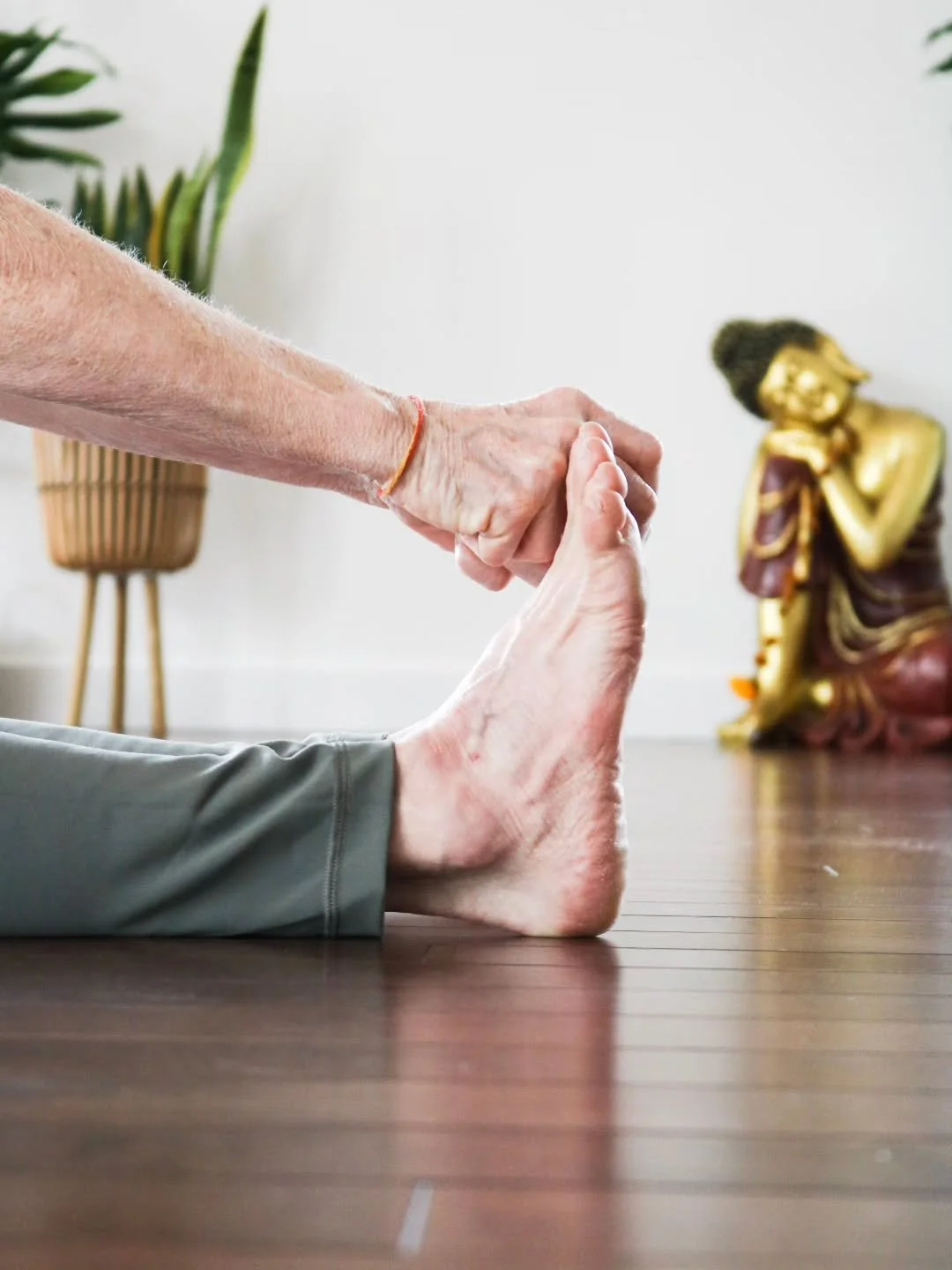 Happy Hands &amp; Feet with Darria 
🗓: Saturday Nov.22 1:00-2:30pm

It&rsquo;s often the littlest things that can make the biggest difference. Our feet are our foundation and support us every day. They give us mobility, stability and balance. Our ha