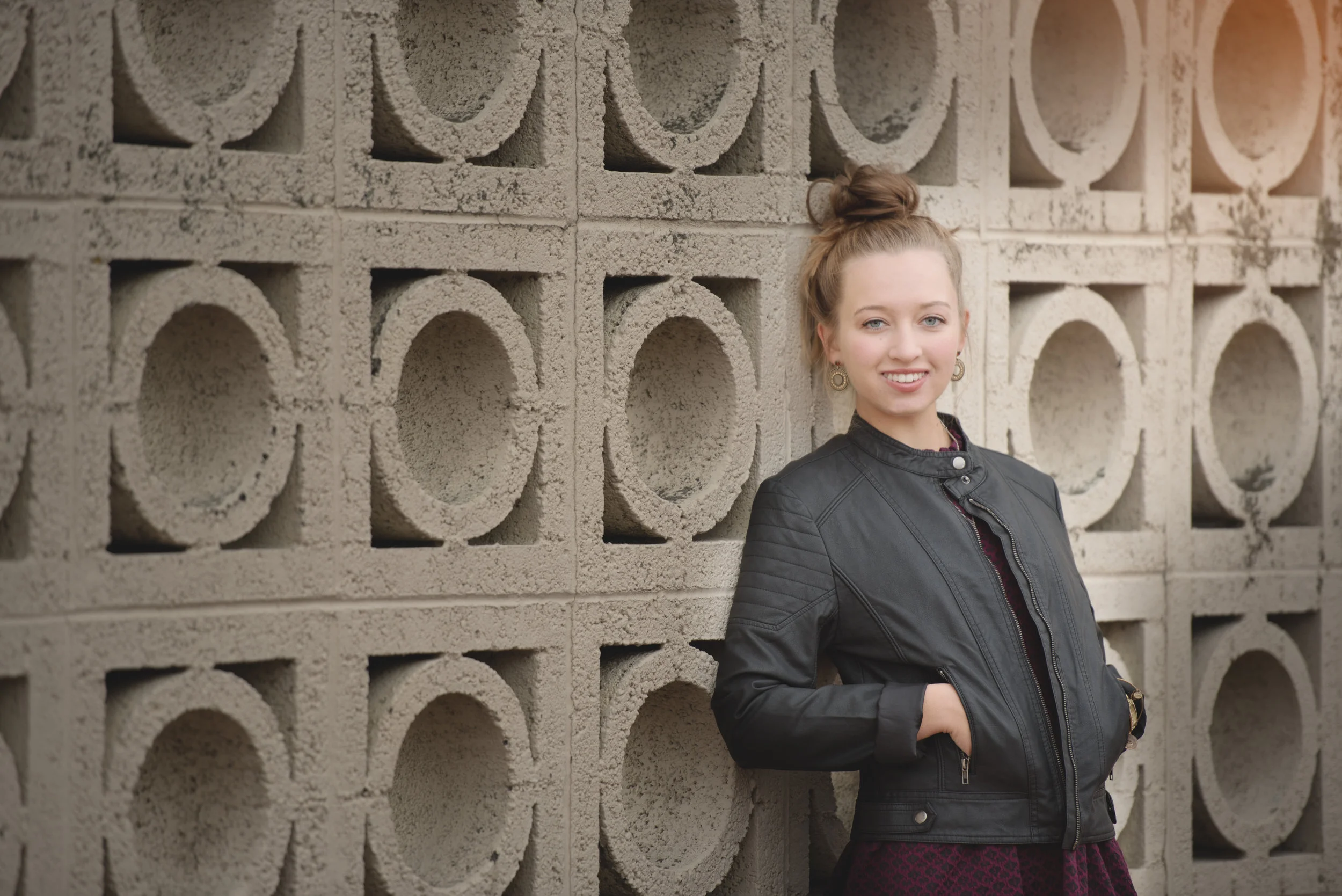 SENIOR BRAG CORNER #8