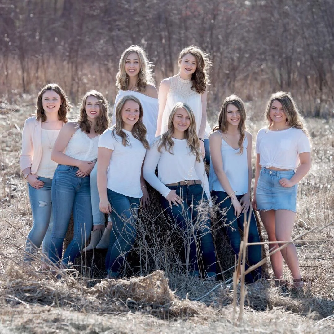 SENIOR MODEL TEAM CALL- CLASS OF 2021