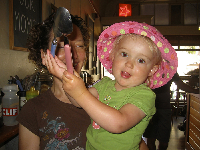 cafelife_customers23.jpg