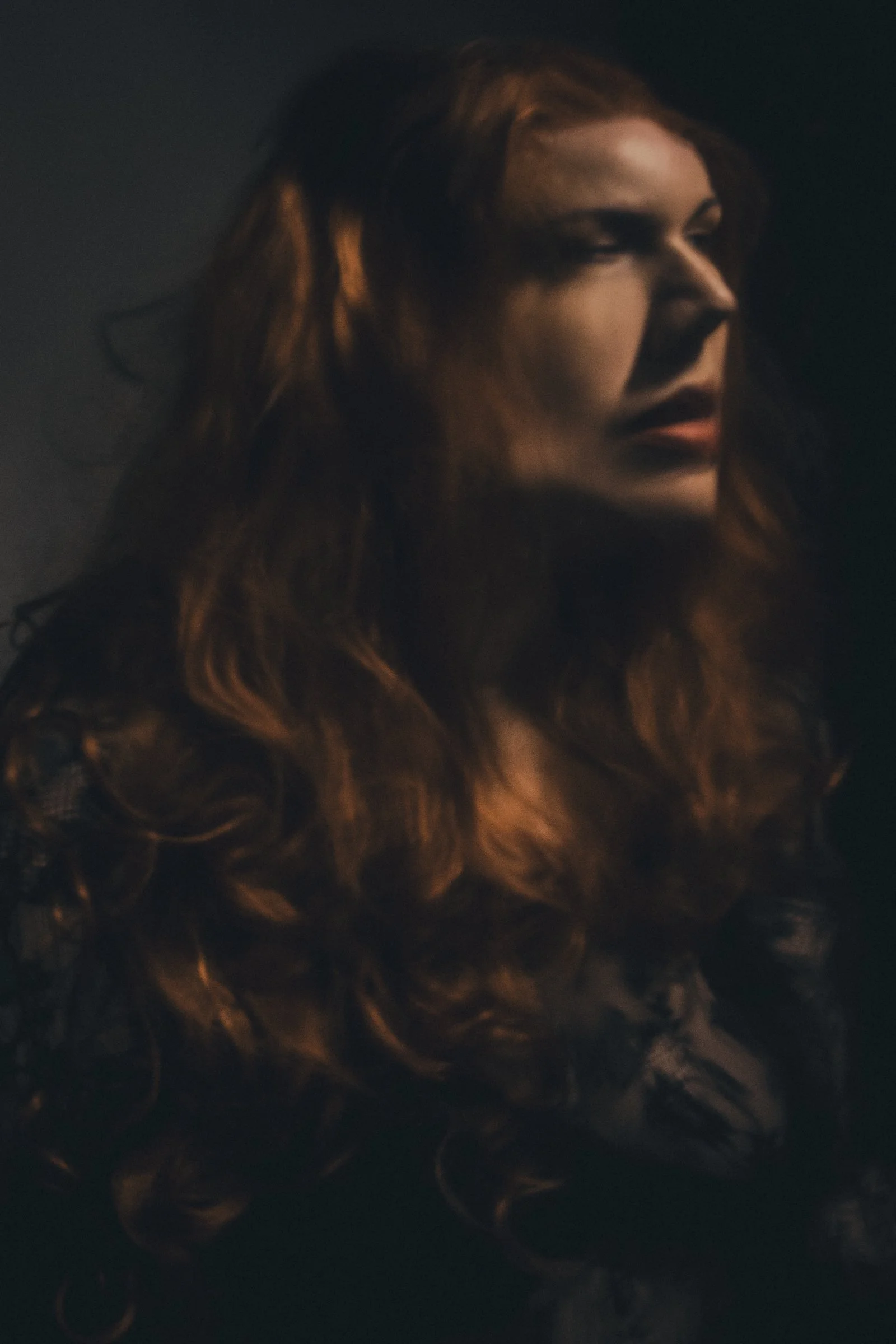 distorted self portrait kalliope amorphous-04.jpg