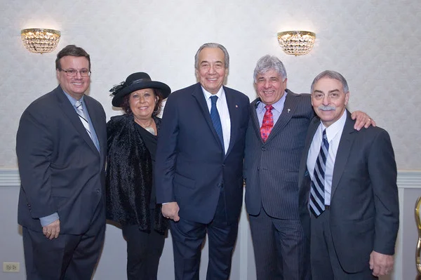 2016IAPCdinner100-M.jpg