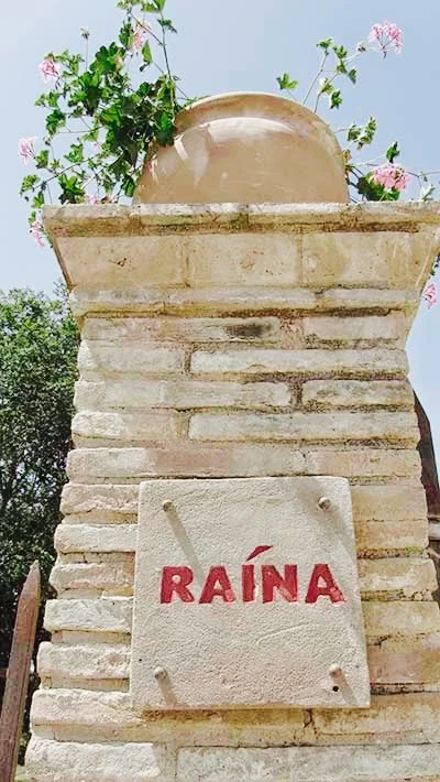 IngressoRaina.jpg