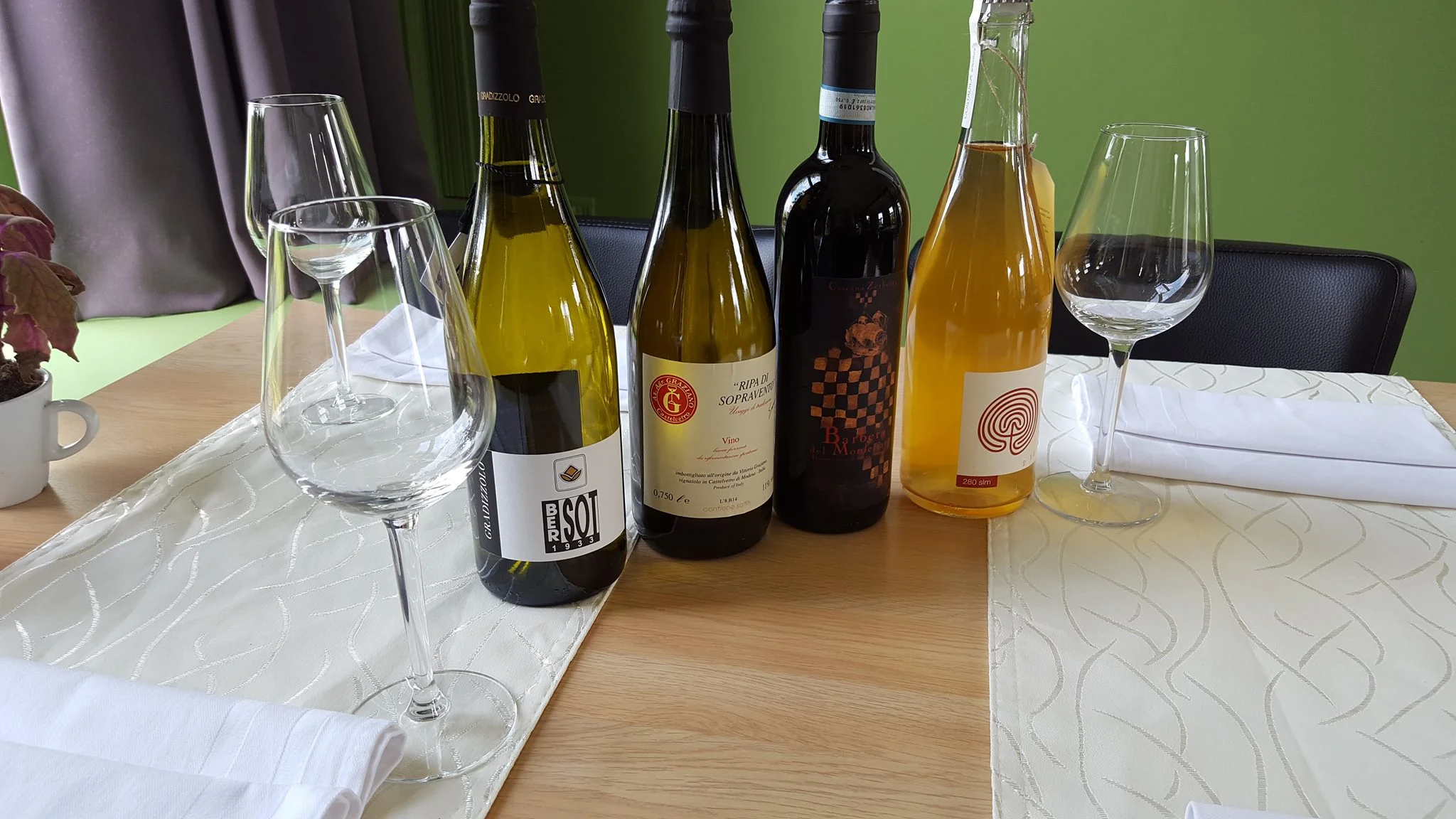 Wijn van Vino Per Tutti bij restaurant Veldzicht