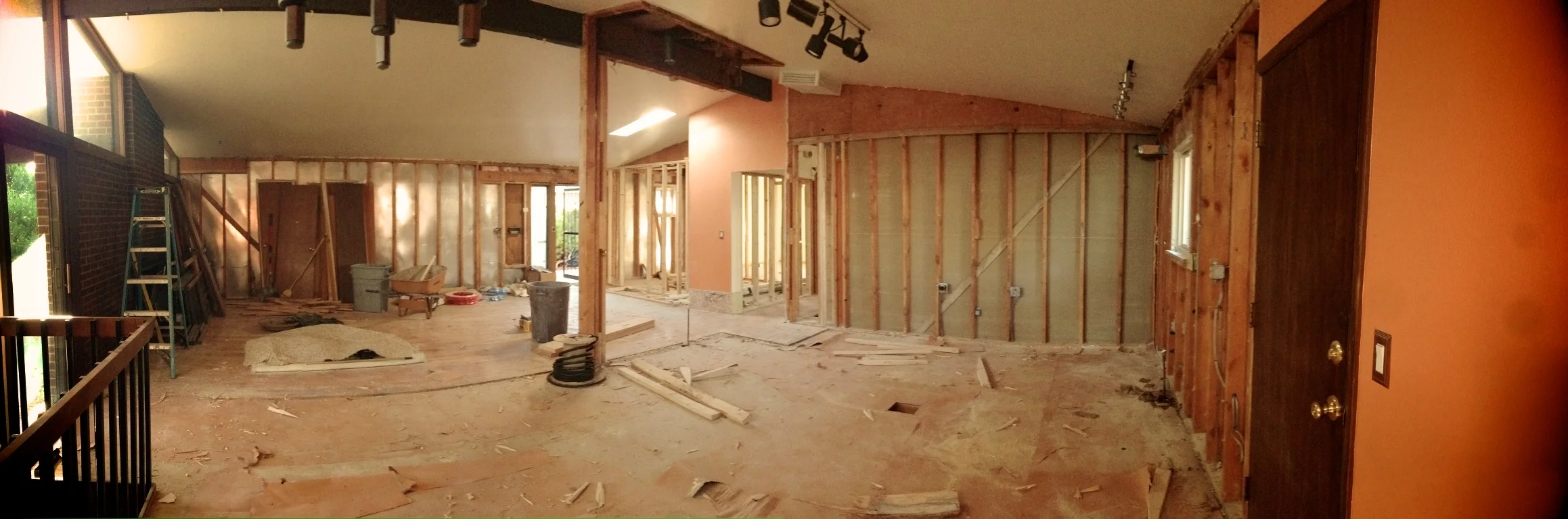 dexter-during-const-pano.jpg