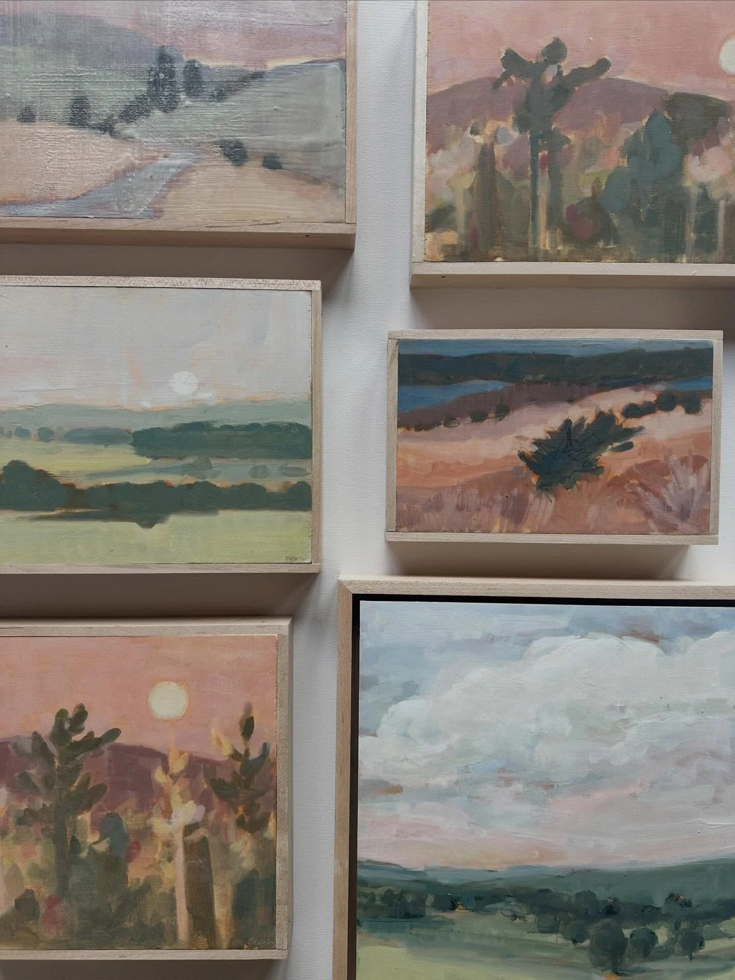 Some new littles for the holiday at the All Souls Maker Market this Sunday 11:30-12:30 (830 Monticello Ave) or online! Link in profile. 

#newwork #holidayartgifts