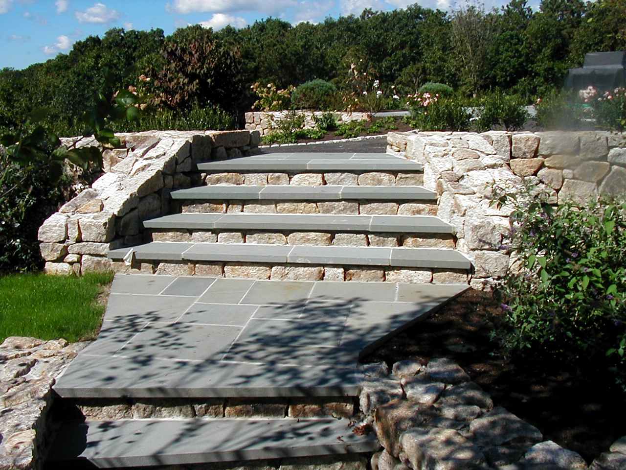 HomeSteps03.jpg