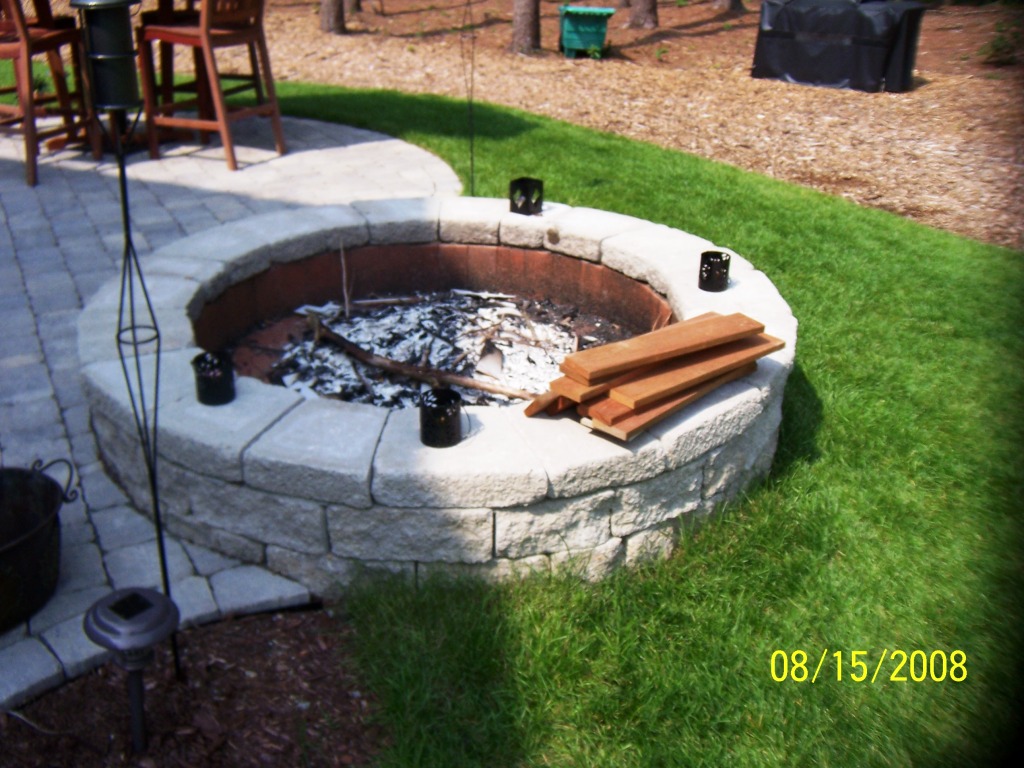 SilviaFirepit001.jpg