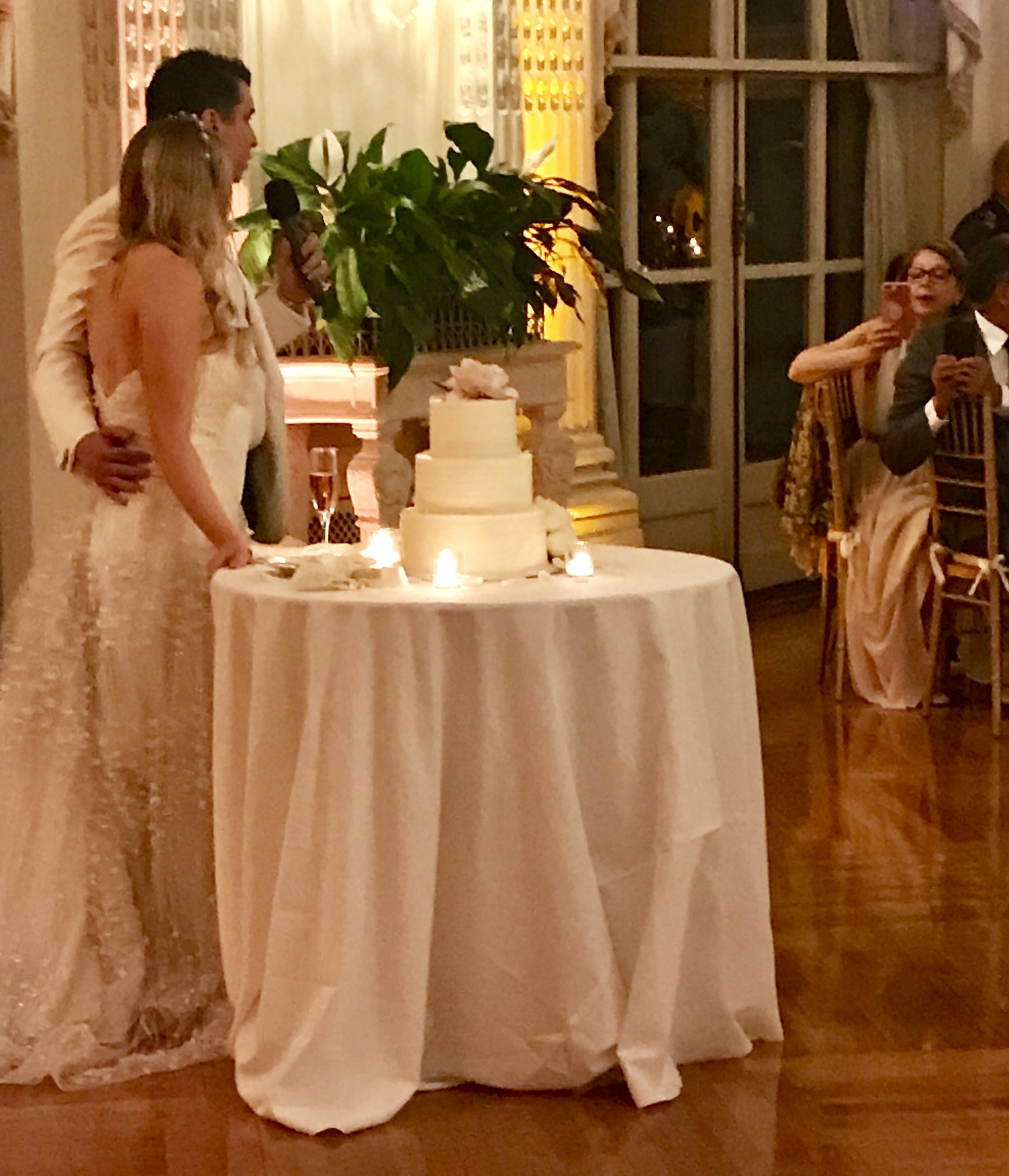 Saturday evening April 13th 2019 DJ Corey Young hosted, provided the music, and wireless led uplighting for this beautiful wedding at Rosecliff Mansion in Newport RI. The Groom and his family were Colombian from Miami FL and the Bride and her family were from Newport RI. It was an elegant night full of great energy and dancing!!!!
