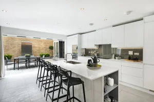 Super Contemporary in Cambridge City Centre