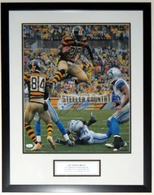 Le'veon Bell Signed Pittsburgh Steelers 16x20 Photo - JSA COA Authenticated - Professionally Framed & Plate