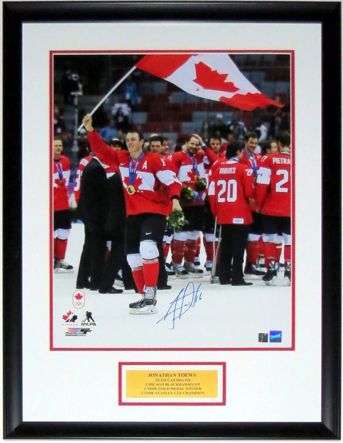 Jonathan Toews Signed 16x20 Photo - Authenticated by Frameworth Sports COA - Professionally Framed and Plate