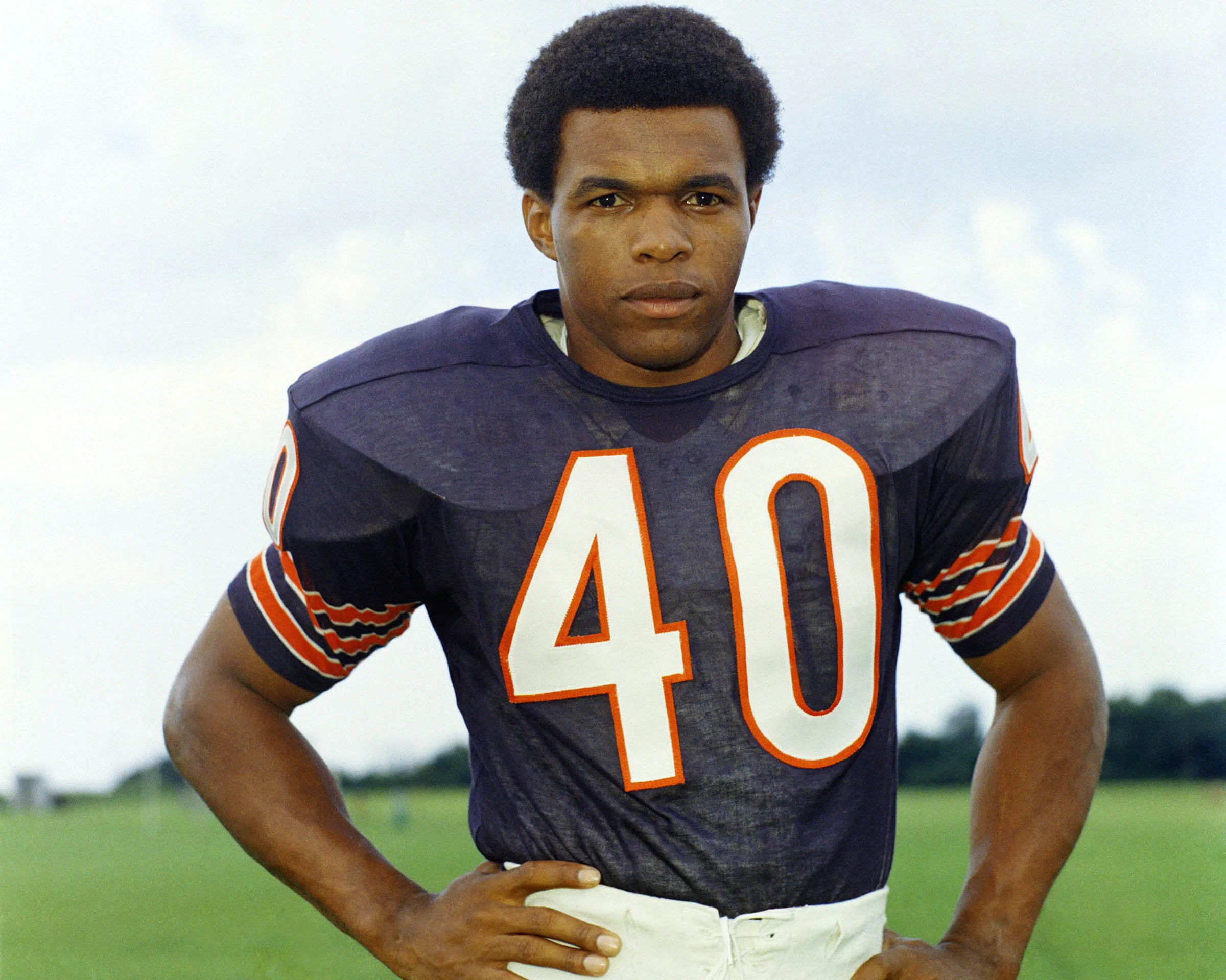 GALE SAYERS 2.jpg