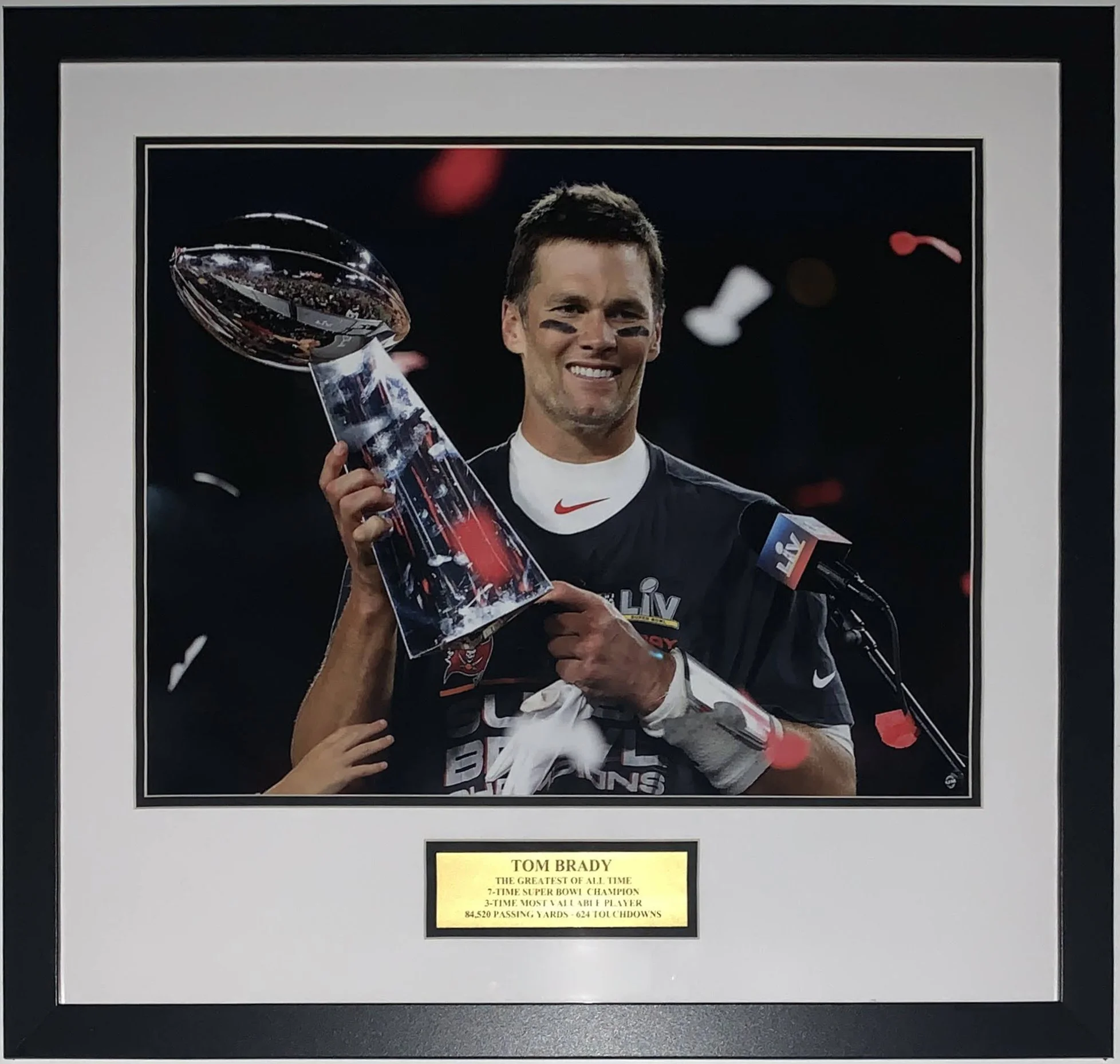 Tom Brady 7-Time Super Bowl Champion 16x20 Photo - Professionally Framed and Greatest of All Time Goat Plate