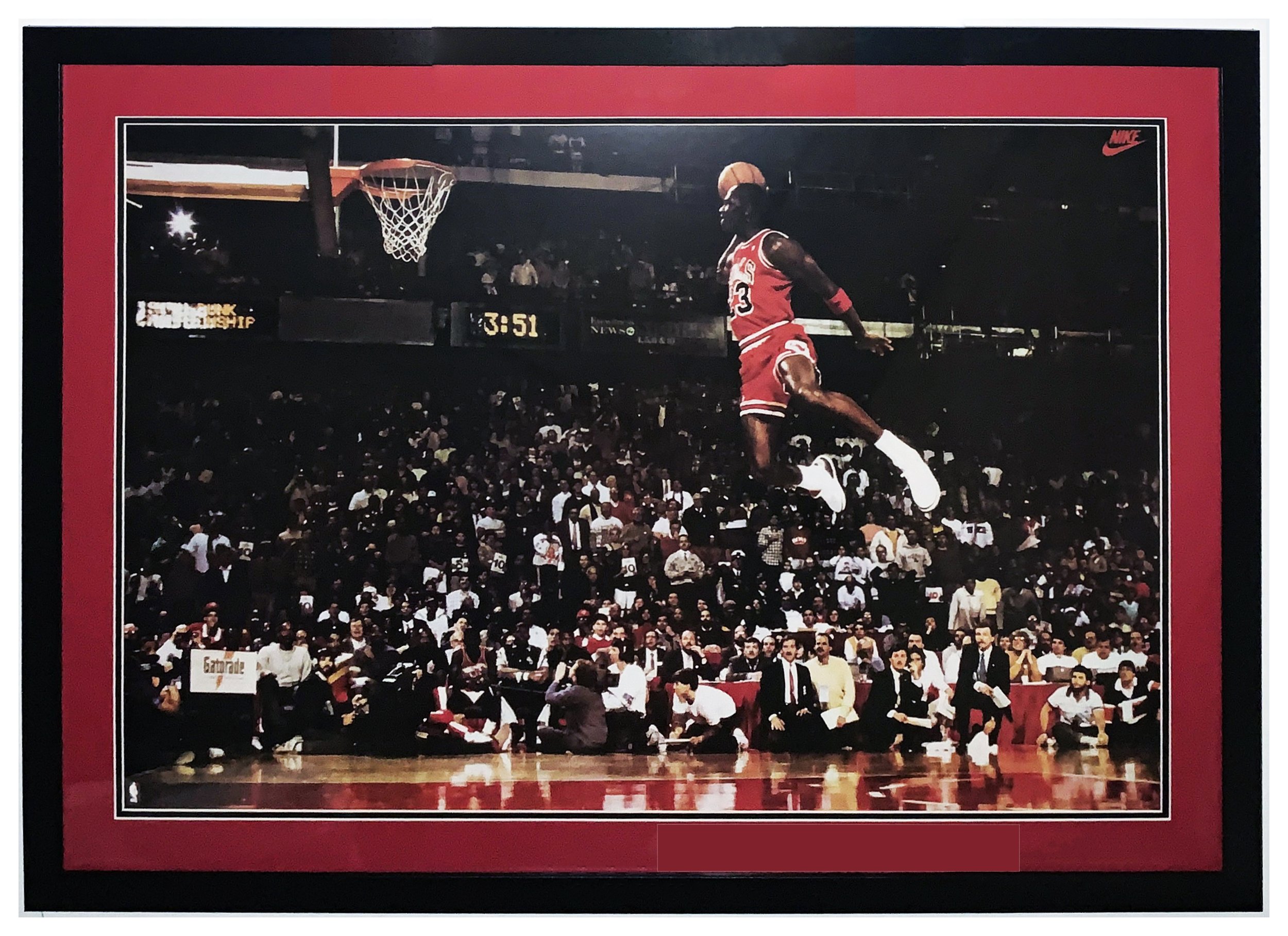 lluvia logo prima Bleachers Sports Music & Framing — Original Nike 1988 Michael Jordan Slam  Dunk Air Jordan 24x36 Poster - Professionally Framed