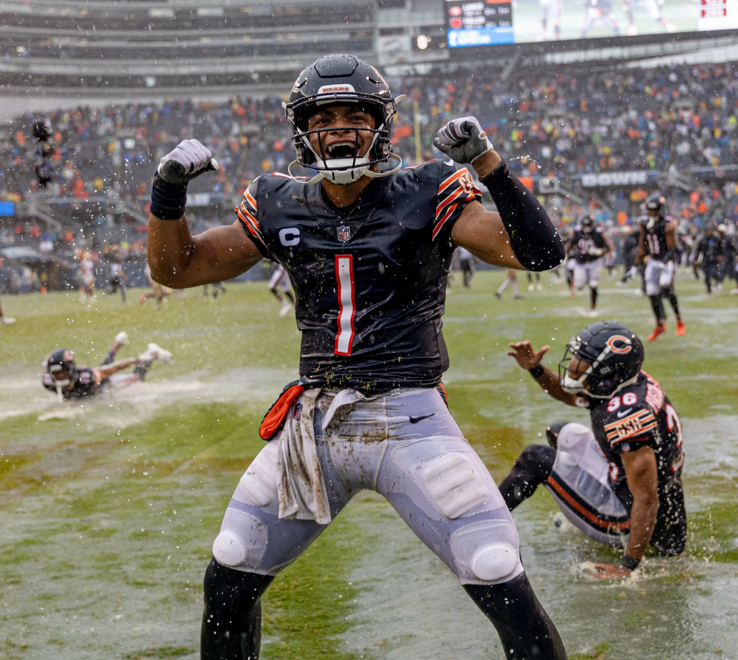 justin fields 1.jpg