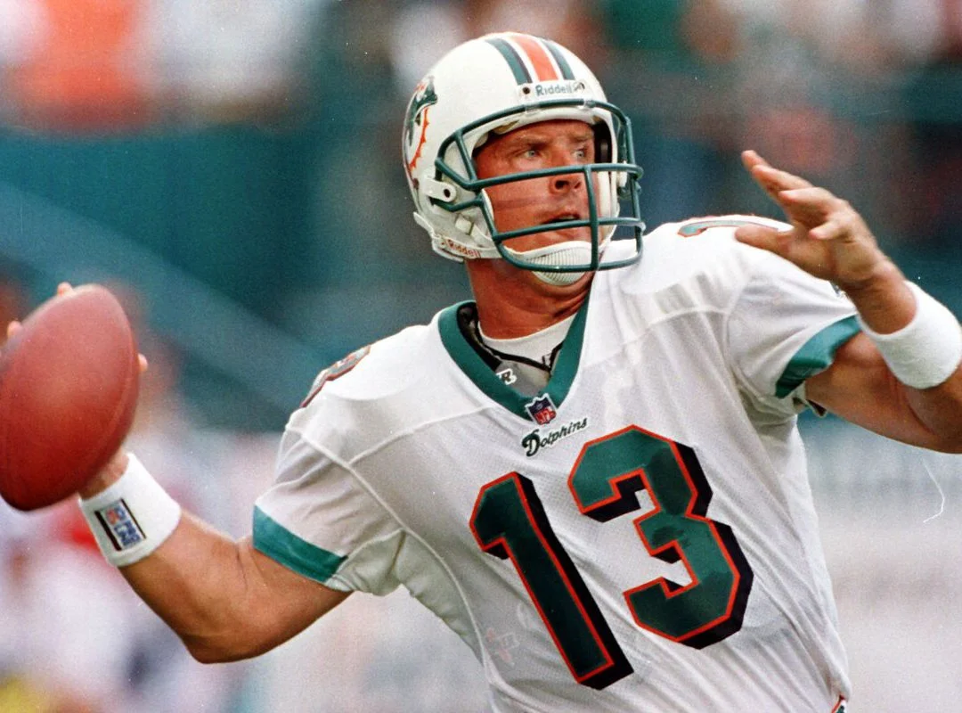 dan marino.jpg