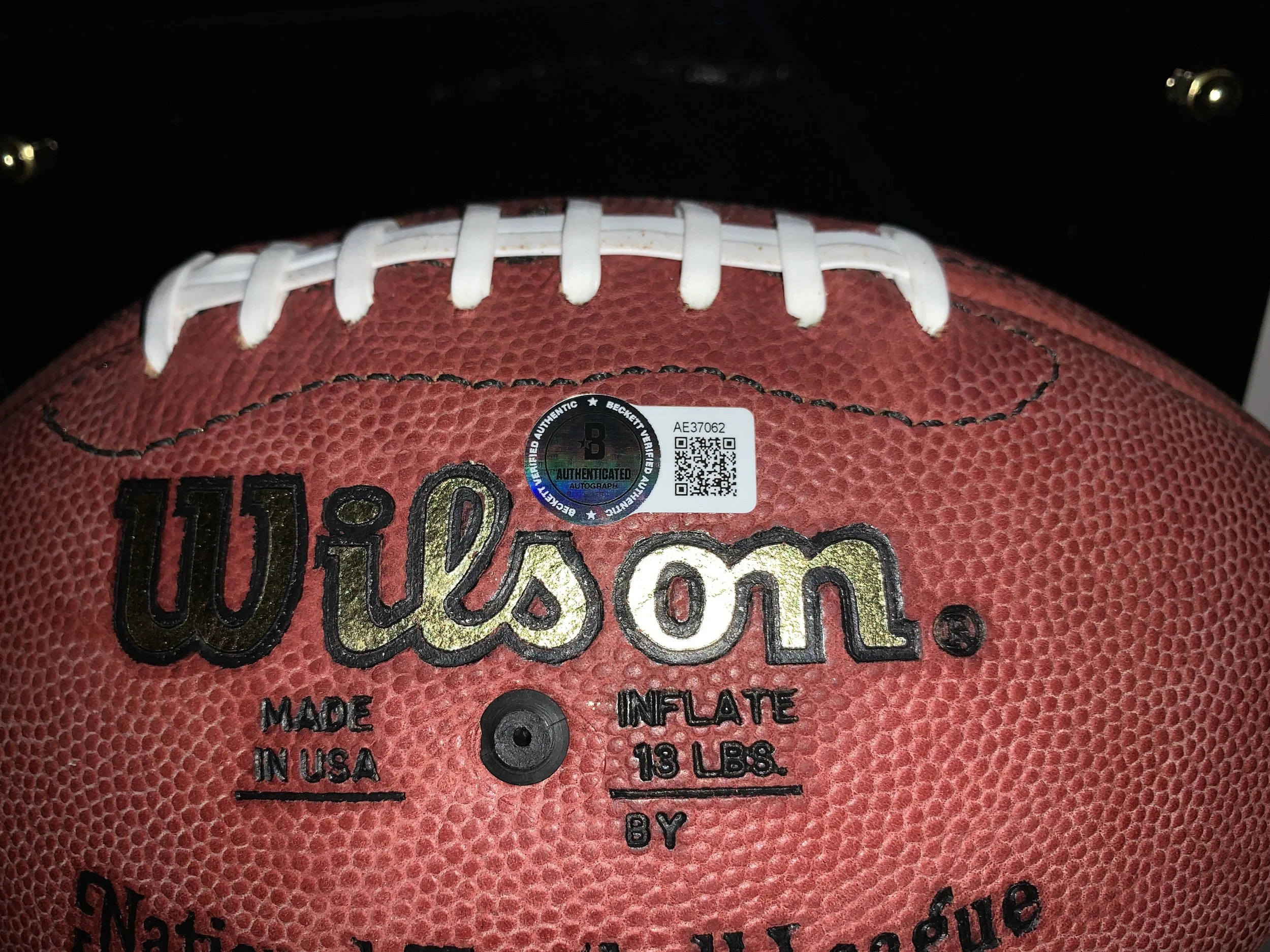 Ballon De Football NFL Signé Walter Payton - Chicago Bears - Certificat Beckett - Objet De Collection