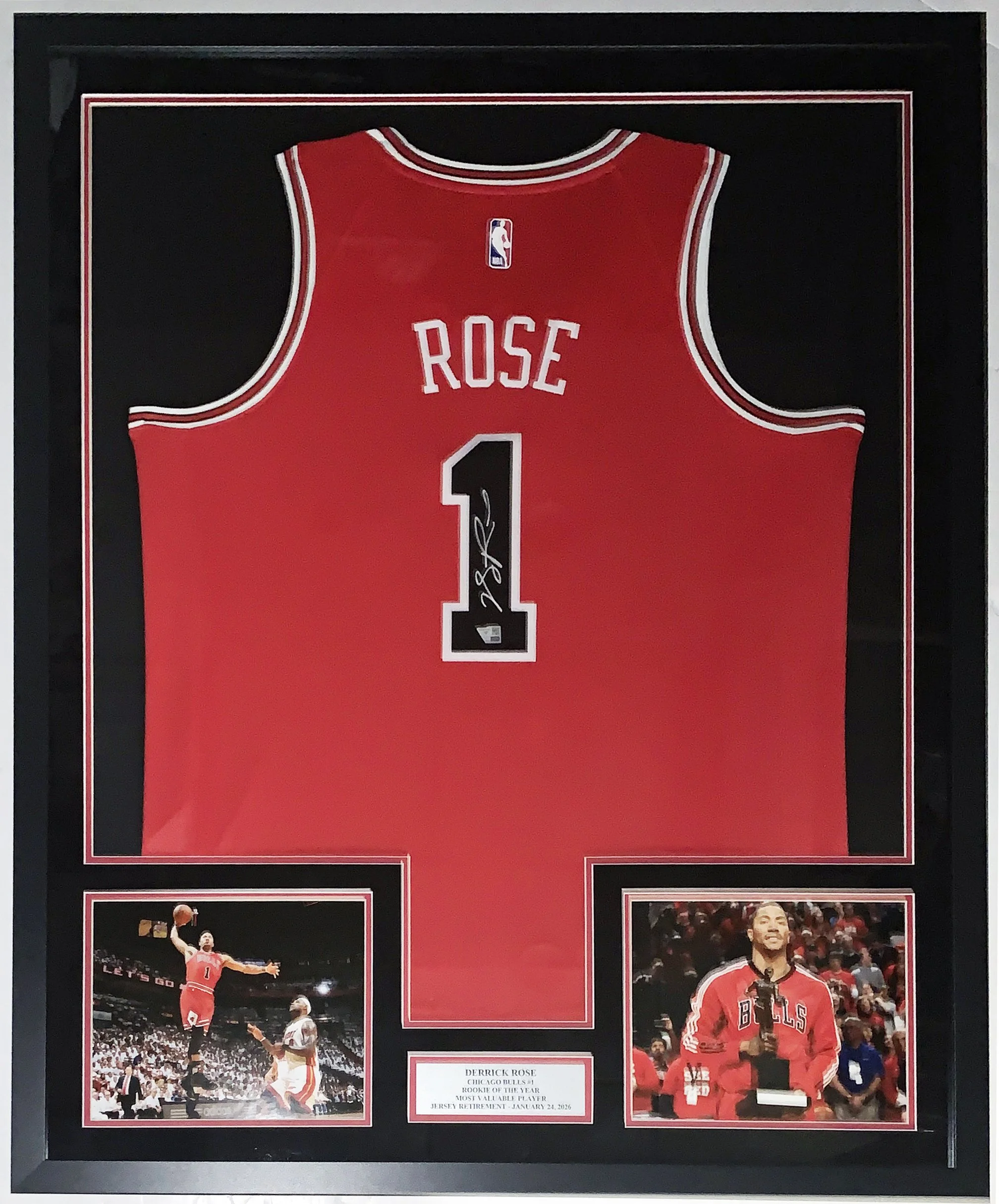 Derrick Rose Authentic Signed Chicago Bulls Jersey - Fanatics COA Authenticated - Professionally Framed and MVP Photo and Plate