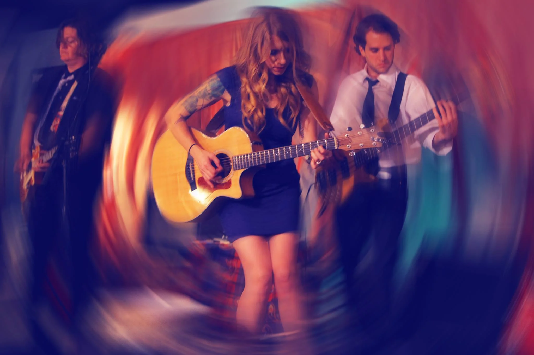 Lacey Cruse will open the evening.
