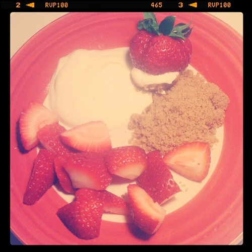 berry+treat+plate.jpg