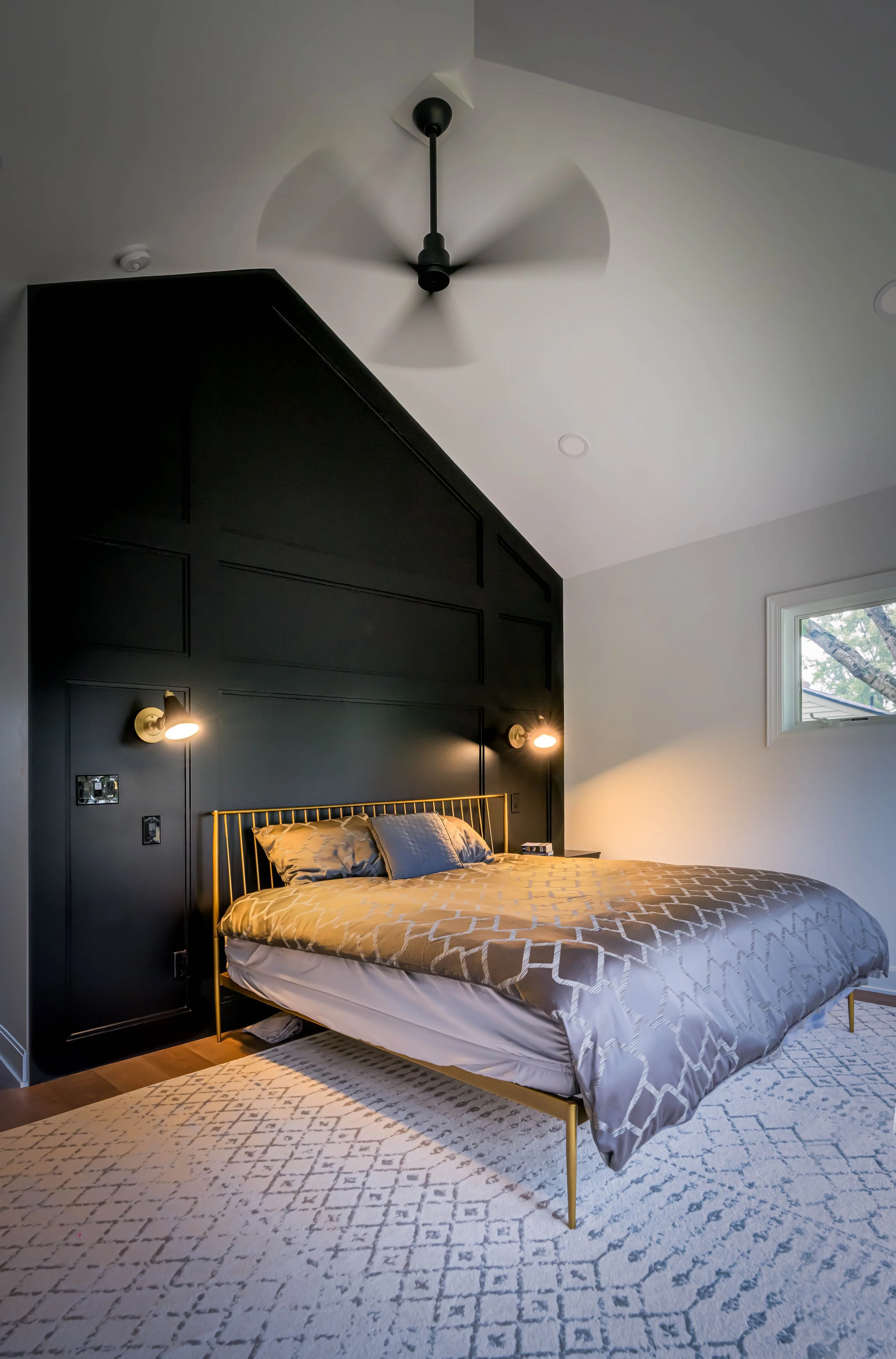 0193_REVEL_VOORHIES LAKE_13.jpg