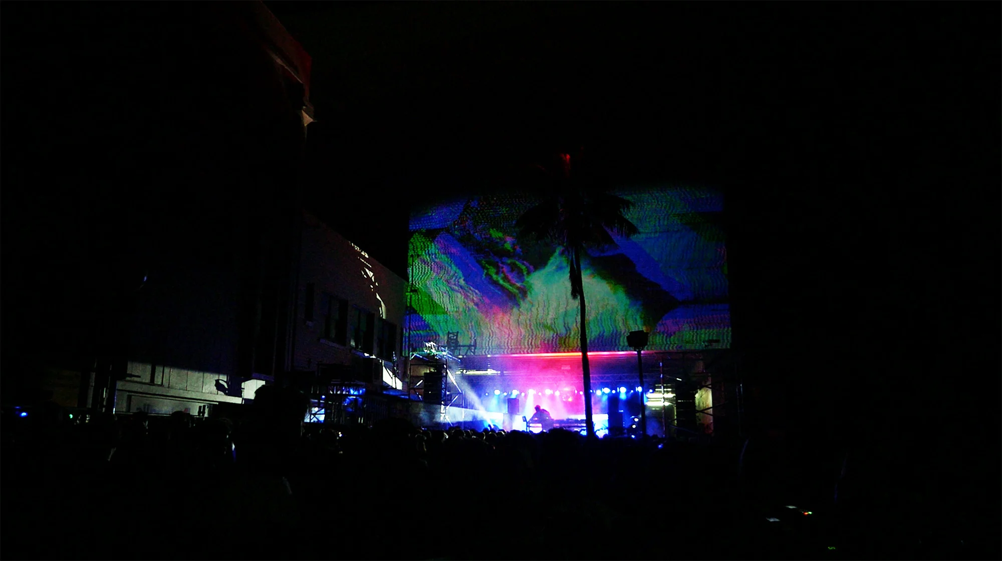 chris-anderson-design-wollongon-sydney-projection-art-vj-jamie-xx-globe-lane-nye-party-4.jpg