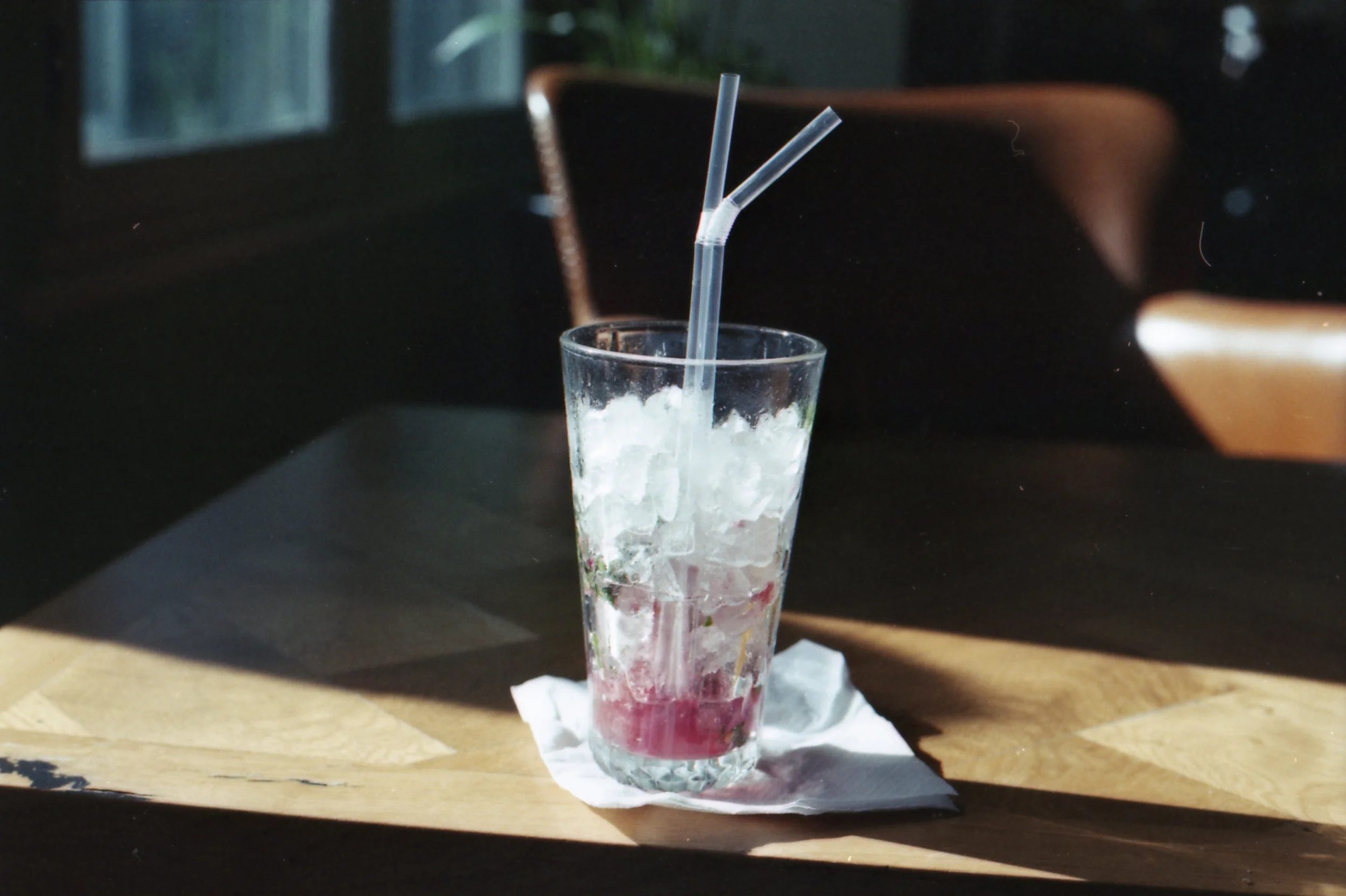 196/366 - Such lovely light. Thomas was late leaving work so I had some me time in a Leeds bar with a mocktail (trying to cut down on alcohol because it does not play well with my anxiety) and it was very pleasant, perhaps I should do it more often!