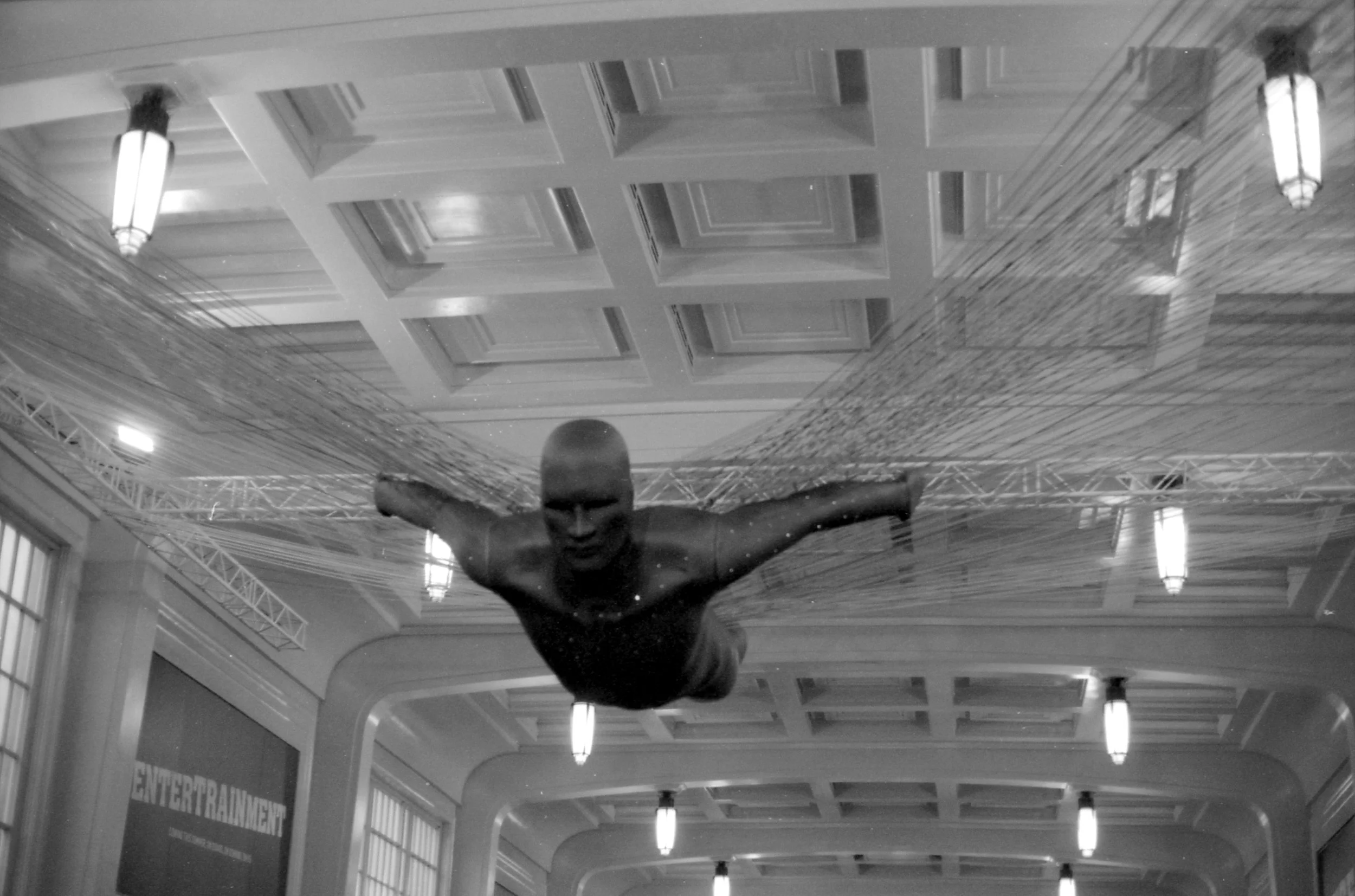 323/366/2016 - As part of the Christmas lights in Leeds, this installation was in the train station, I still can't decide if I like it but it does make for an interesting photo.