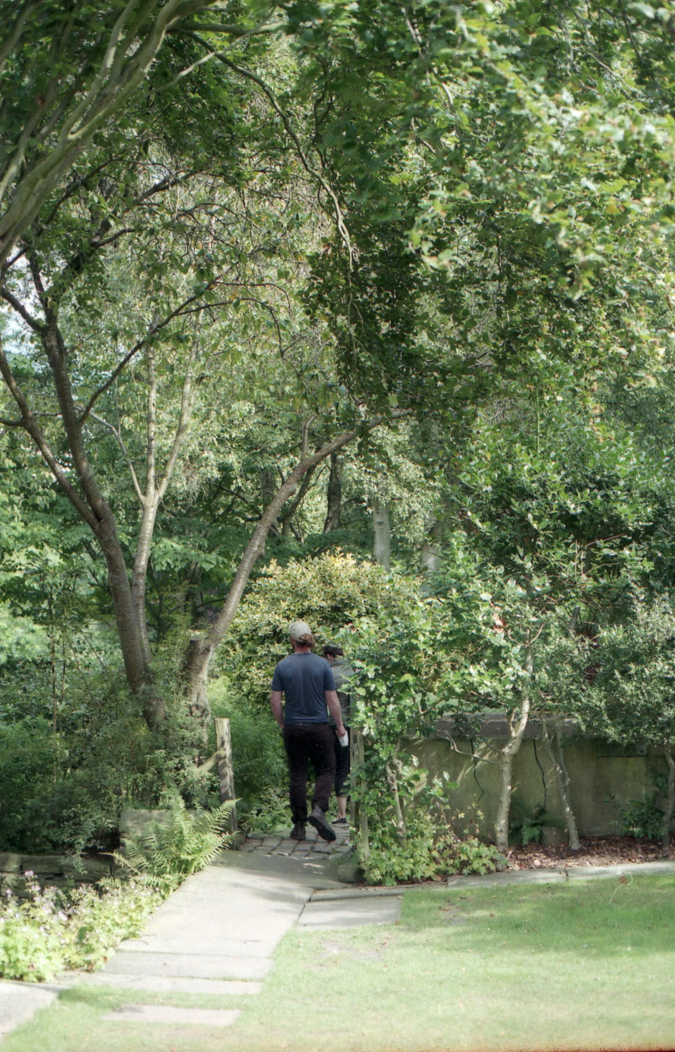 img069.jpg