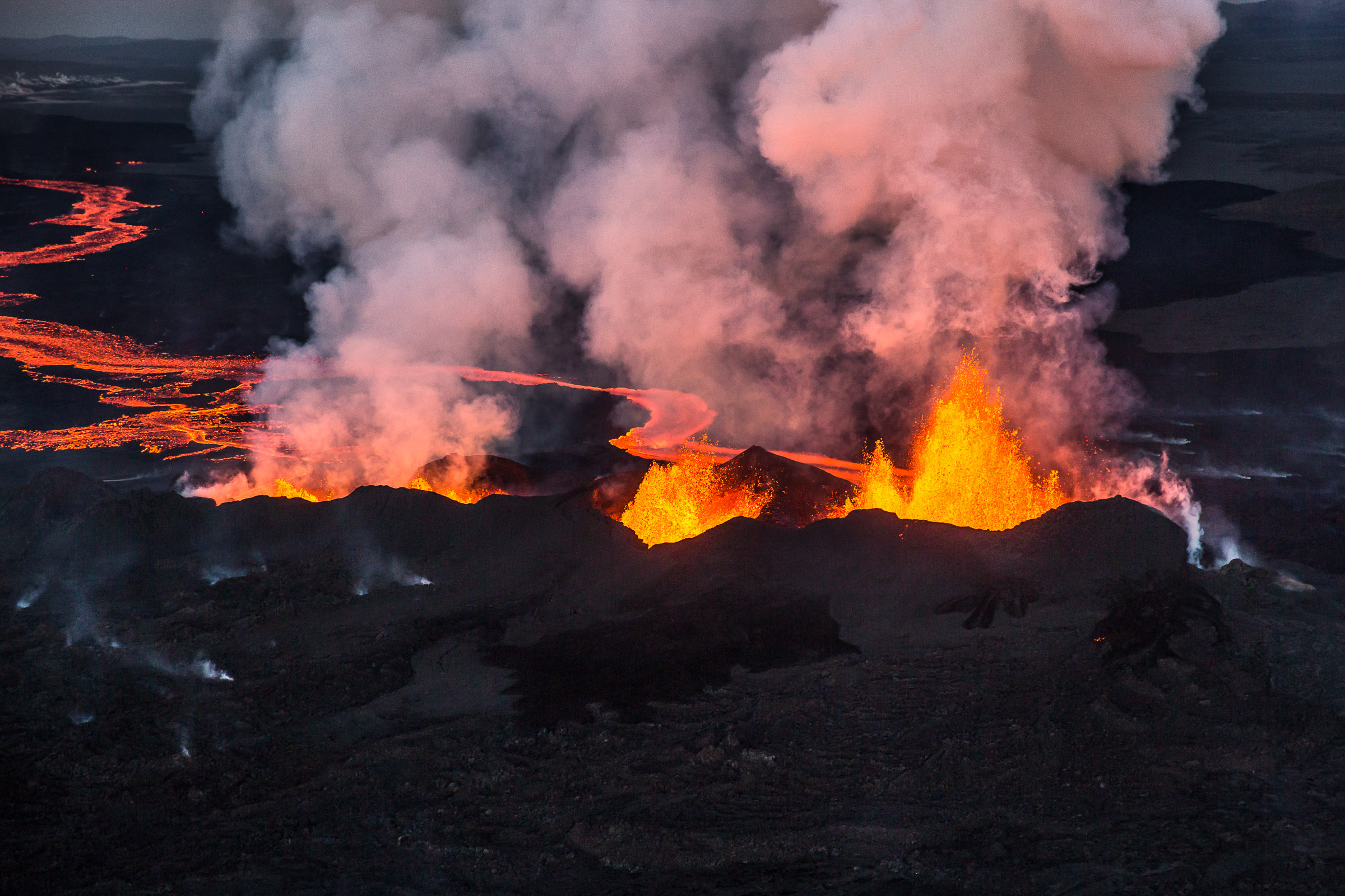 Erupting Holuhraun