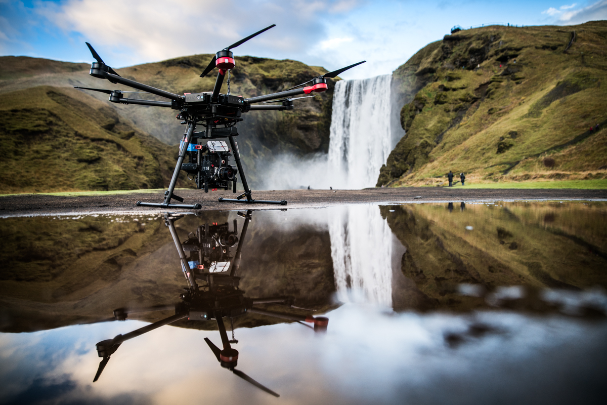 Matrice 600 / Red Dragon 6K setup. / Flight time up to 16 minutes per charge.