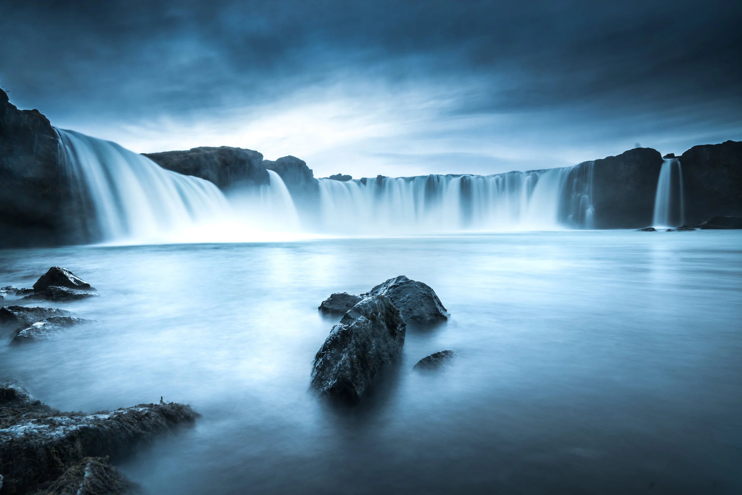 OZZO_End_of_iceland_2016-7.jpg