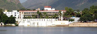 pushkarpalace.jpg