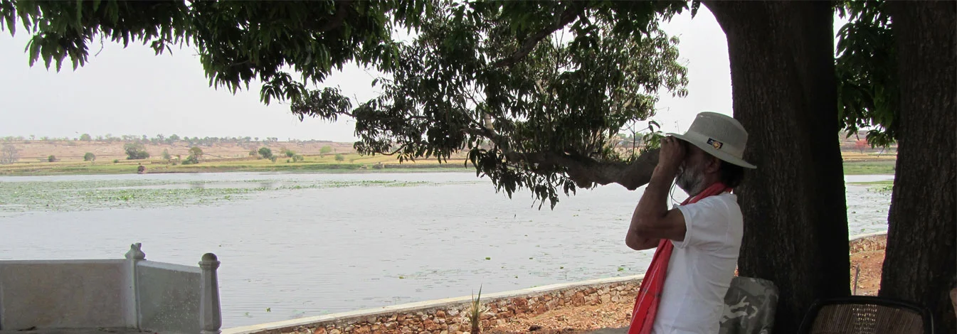 about-us-banner nomad travels.jpg
