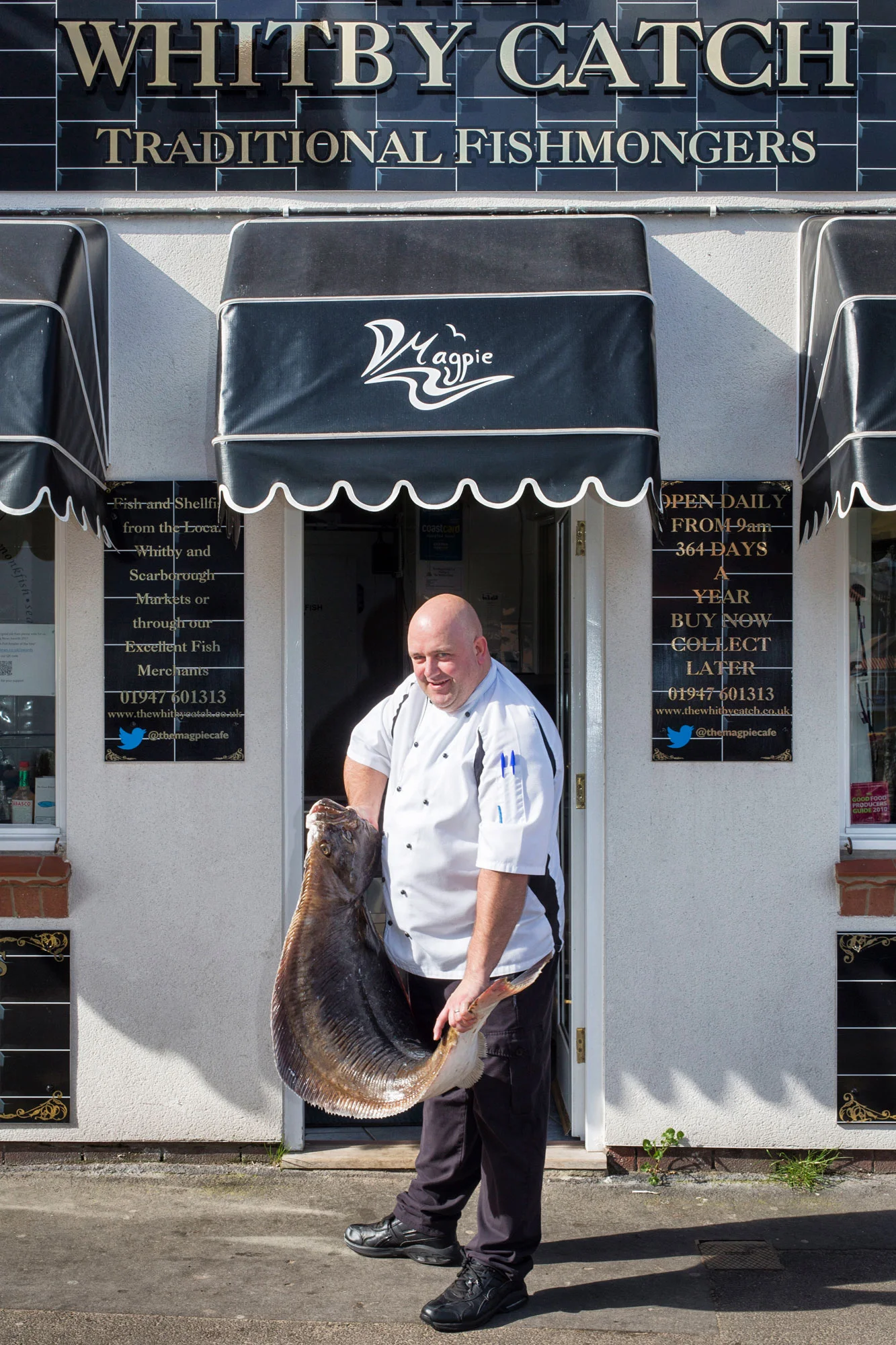 magpie-chef-paul-gildroy-outside-the-whitby-catch-fishmongers-by-scott-wicking-photographer.jpg