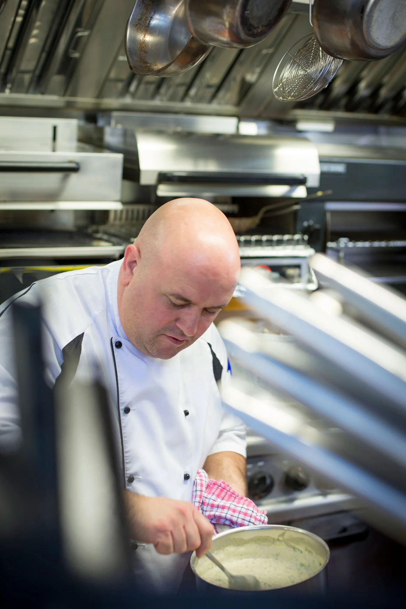 magpie-chef-paul-gildroy--by-scott-wicking-photographer.jpg