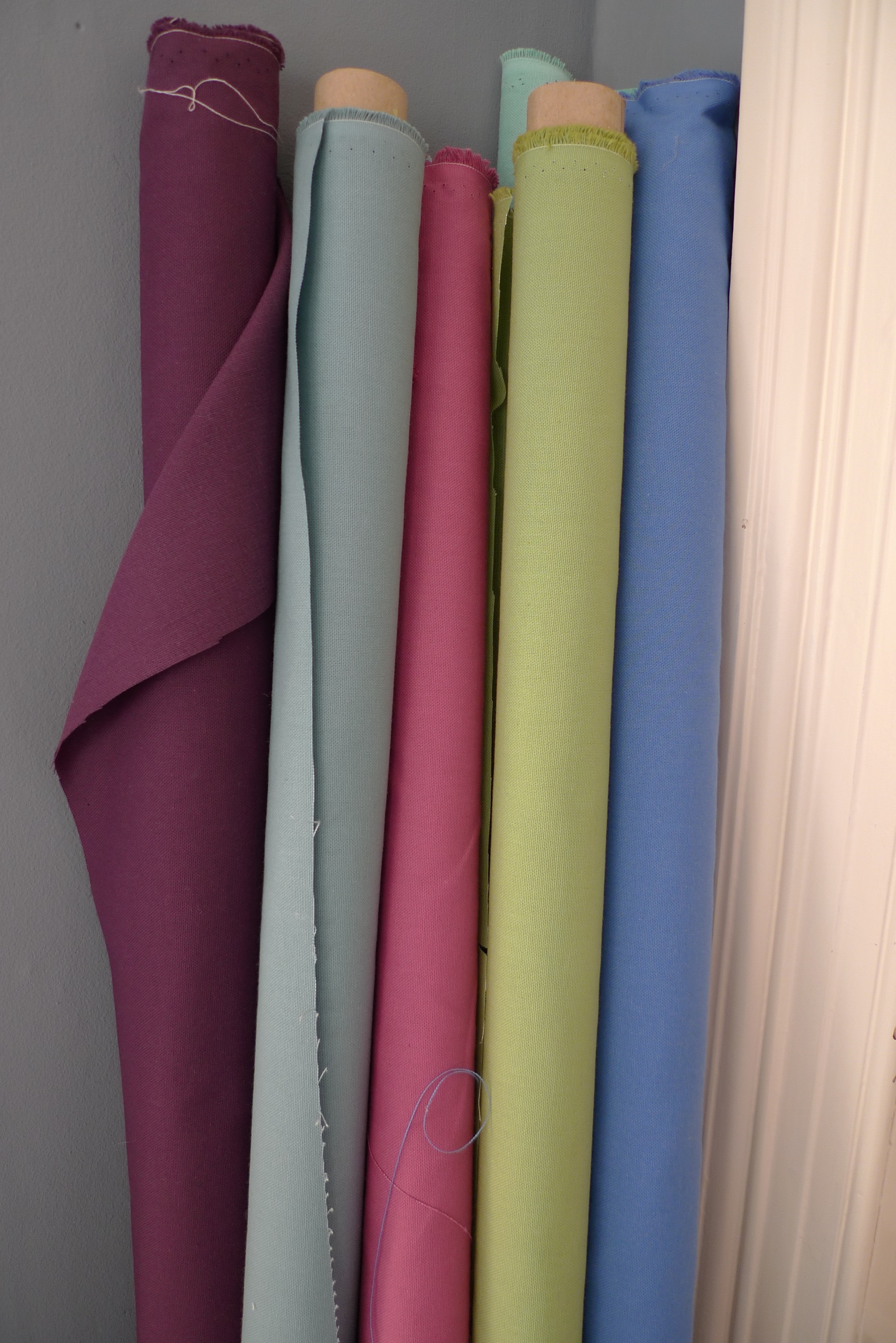 Upholstery weight brushed cottons that I use to make podnip purses. This fabric has a good weight but still has some softness and drape. I add interfacing and fleece to provide more shape and padding.