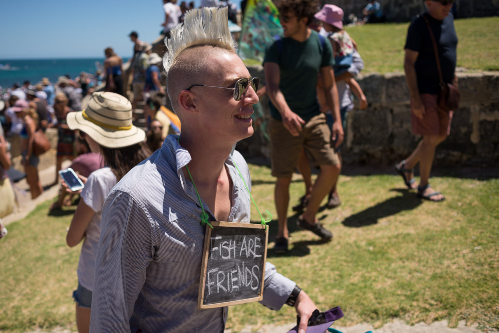 Protest agains shark cull policy in WA, Cottesloe, 2014, ©Piotrek Ziolkowski